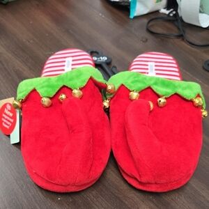 Ardene Size 9/10 Red Green Christmas Slip On Elf Slippers